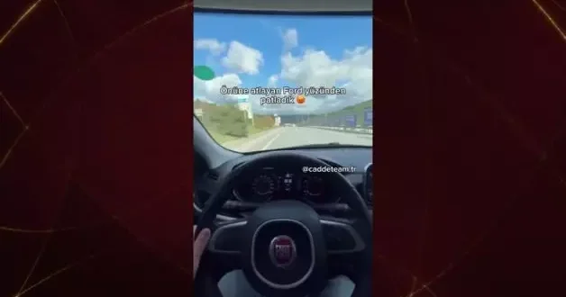 Araç kullanırken video çeken şahıs frene basmayı unutunca kaza kaçınılmaz oldu