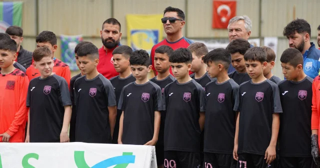 12 Yaş Altı Rize Cup 2025 Yiğit Demirel Uluslararası Futbol Turnuvası başladı Futbol Haberleri