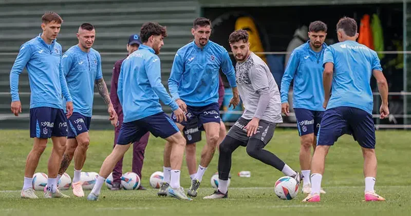 Trabzonspor, Antalya’ya gitti