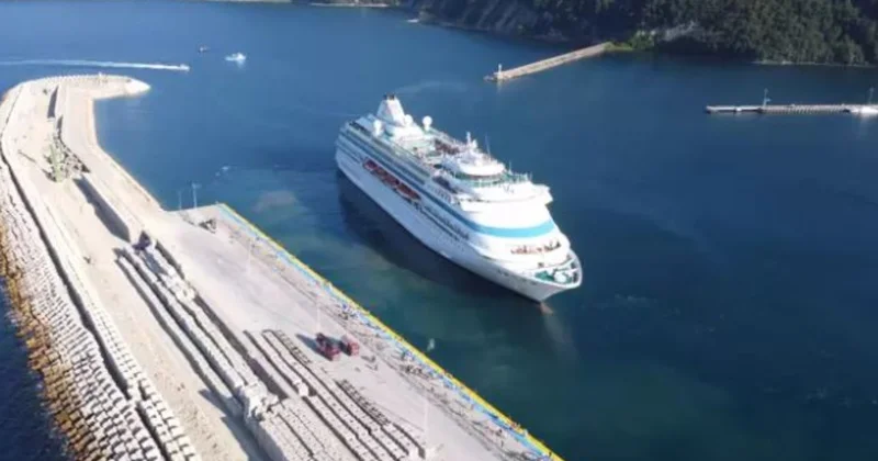Ruslar 71 bir gemiyle o ilçemize akın etti, 13 tanesi de yolda: Ne Mersin ne Antalya Sözcü Gazetesi