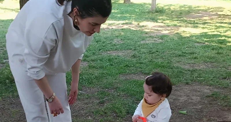 Gonca Vuslateri nden kızı asya ile tatil keyfi Magazin haberleri