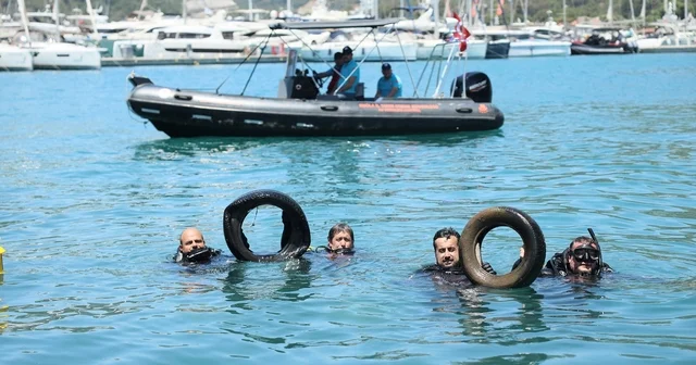 Fethiye de deniz dibi temizliği yapıldı ve denize 20 bin balık yavrusu bırakıldı Muğla Haberleri