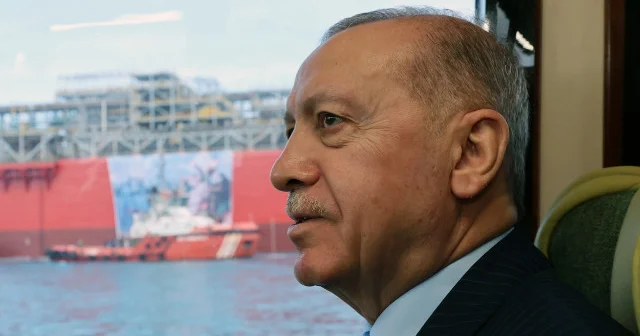 Cumhurbaşkanı Erdoğan Osman Gazi’nin kaptanına talimatı verdi: Biraz hızlandırın VİDEO İZLE
