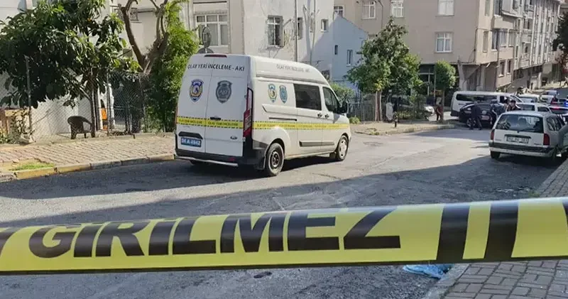 Bağcılar da eşini silahla yaralayıp, intihar etti
