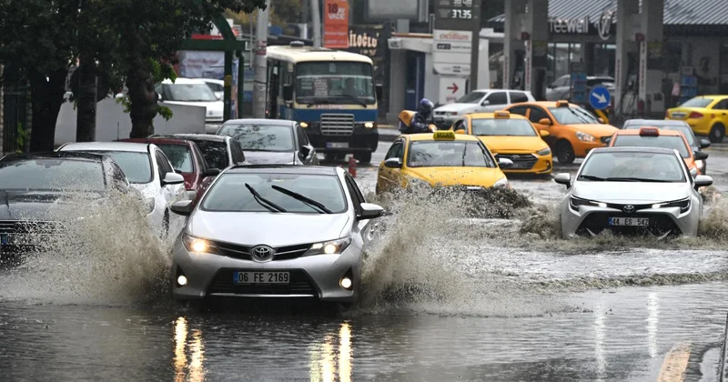 Ankara için gök gürültülü sağanak uyarısı
