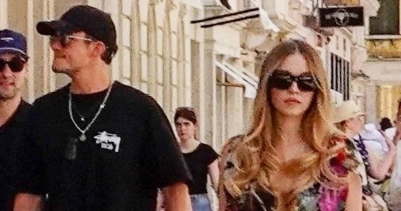 Yeni aşk alarmı! Katy Perry den ayrılan Orlando Bloom ile Sydney Sweeney Venedik te birlikte görüntülendi magazin haberleri