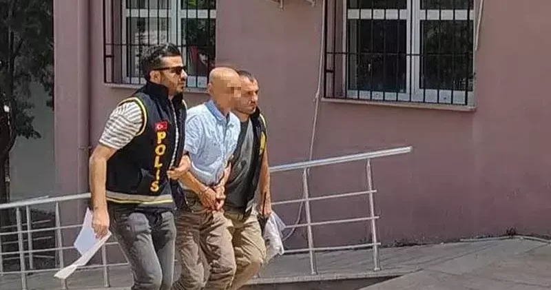Eşini bıçakla ağır yaraladı