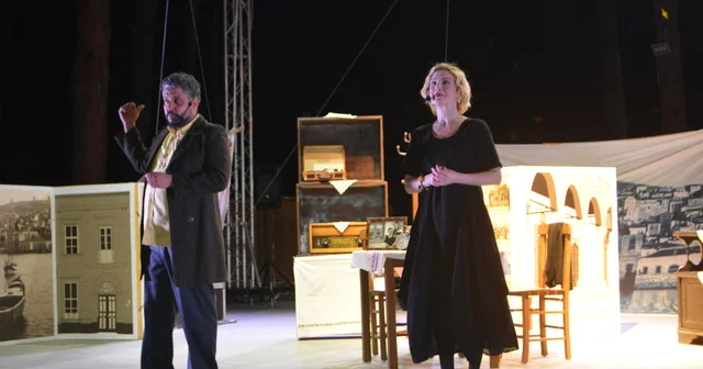 Seni Alırsa Fırtına Ayvalık ta sahnelendi Balıkesir Haberleri