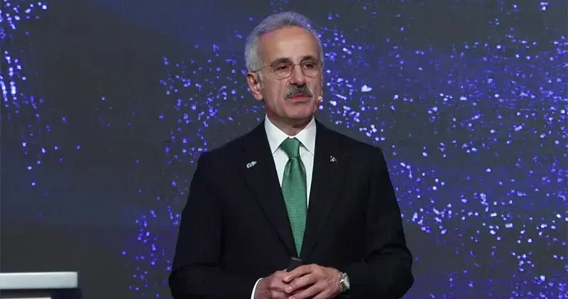Bakan Uraloğlu: Sadece haberleşme ve ulaştırmada 300 milyar dolarlık yatırım yaptık