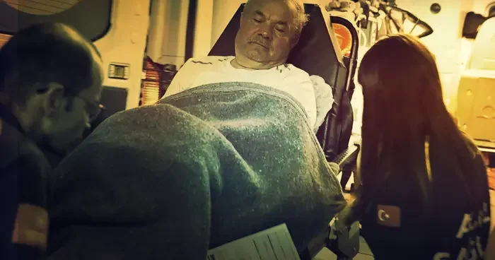 Hasan Dağı na çıkan 4 kişi mahsur kaldı! Aralarında milletvekili ve bakan danışmanı da var: Çok sayıda ekip ve helikopter aramaya katıldı