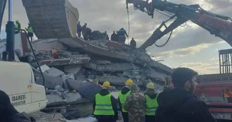 19 kişiye mezar oldu: Tutuksuz sanıklardan binayı biz yapmadık savunması