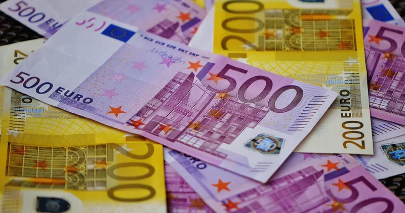Detaylar belli oldu... Türkiye ye geri dönenlere 4 bin euro maaş!