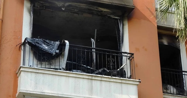 İsviçre den tatile geldikten 3 saat sonra evleri yandı Antalya Haberleri