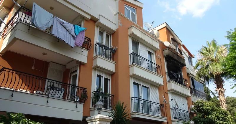 İsviçre den tatile gelen aile kabusu yaşadı! 3 saat sonra evleri küle döndü