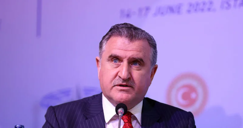 Bakan Bak tan Ahmet Çelik e tebrik Diğer Haberleri