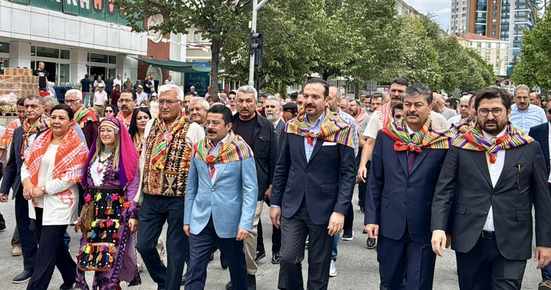 Kürşad Zorlu: Artık dünyada adından söz ettiren bir Türk dünyası var