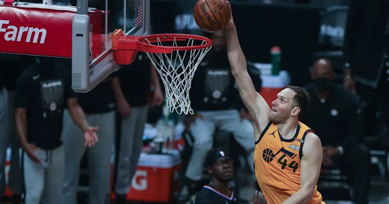 Eski Fenerbahçeli Bojan Bogdanovic, 36 yaşında basketbolu bıraktı