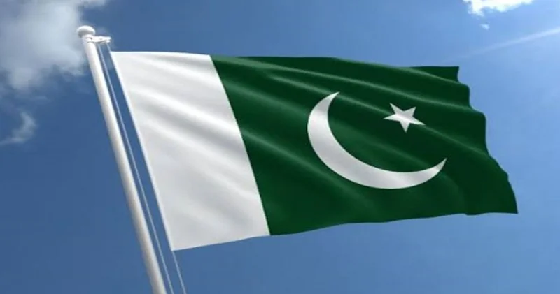 Pakistan’da askeri konvoya saldırı: 13 asker yaşamını yitirdi