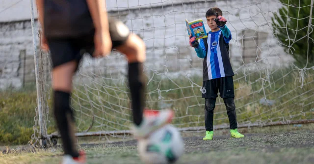 Bu takımda önce kitap sonra futbol Futbol Haberleri
