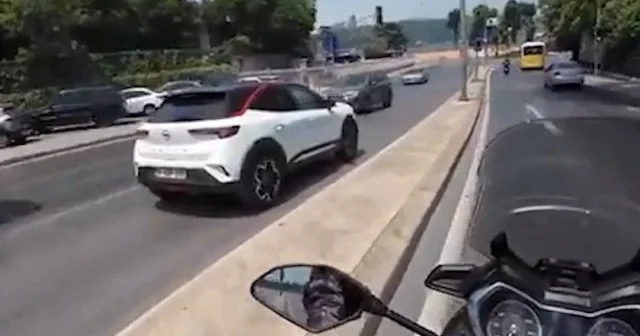 Ters yönde ilerleyen sücüye para cezası: Trafiği tehlikeye attı VİDEO İZLE
