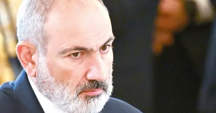 Paşinyan 5 günlük küfür molası istedi