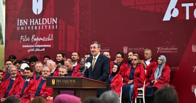 İbn Haldun Üniversitesi 7. Mezuniyet Töreni gerçekleşti
