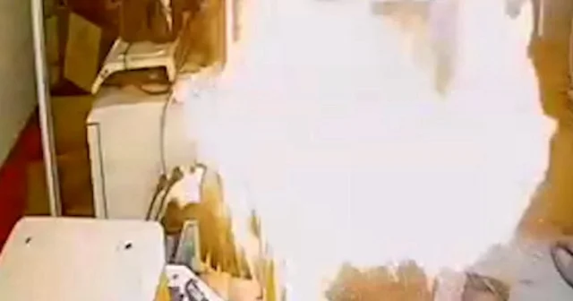 Hatay da tamire getirilen telefon patladı VİDEO İZLE