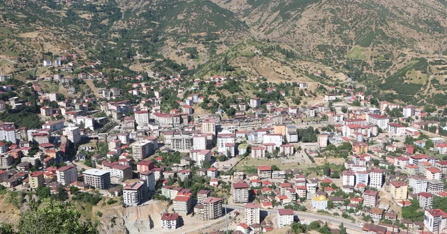 Şemdinli Jandarma Komutanlığı binasının yerine gençlik merkezi yapılıyor Hakkari Haberleri