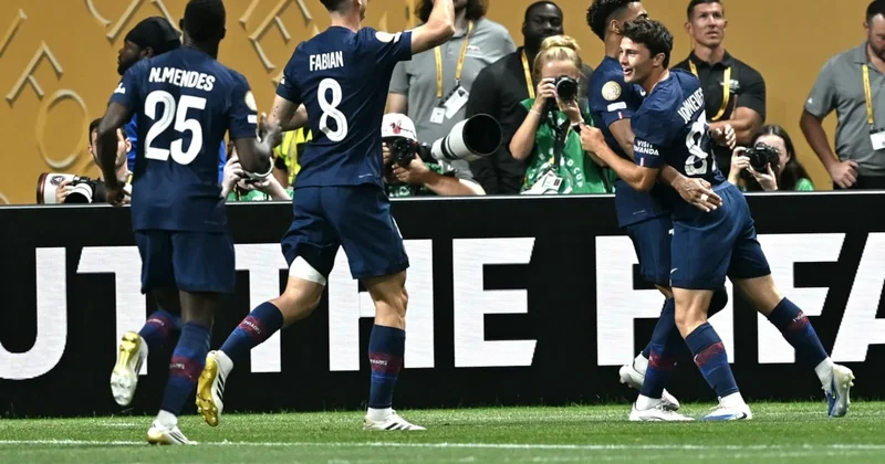 Paris Saint Germain e tek devre yetti Sözcü Gazetesi
