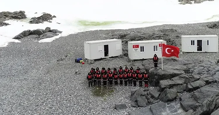 Antarktika ya kalıcı bilim üssü kuruluyor