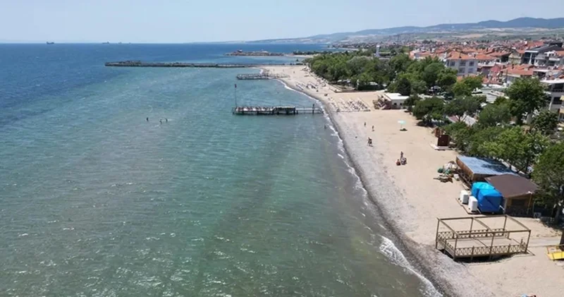 Tekirdağ sahillerinde rüzgar engeli: Denize giriş yasaklandı