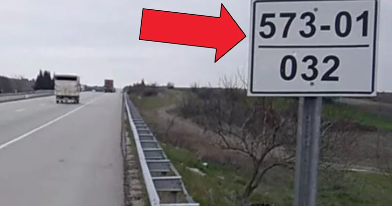 Yol kenarındaki beyaz levhanın ne işe yaradığını biliyor muydunuz? İşte Kontrol kesim levhası nedir sorusunun yanıtı