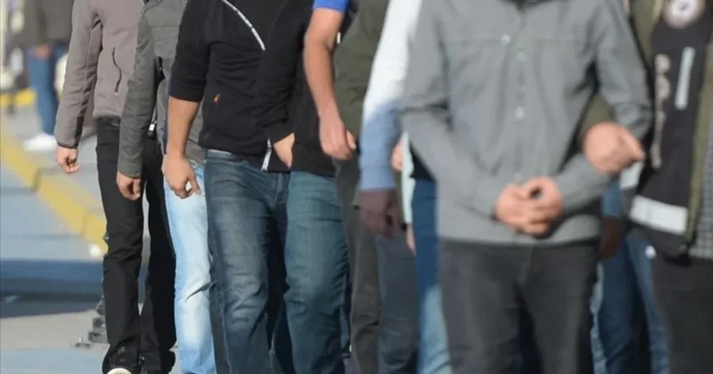 SON DAKİKA 6 ilde İBB ye yolsuzluk soruşturması: 25 kişi hakkında gözaltı kararı