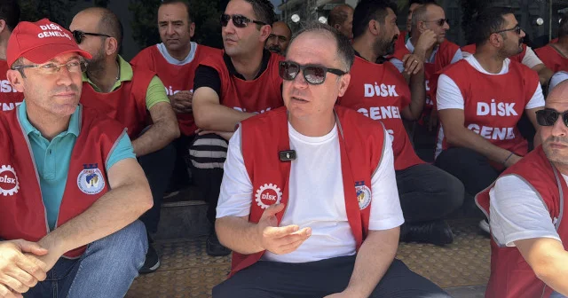 CHP li Karşıyaka Belediyesi nden aylardır maaş alamayan işçilerden protesto: Sürekli sözler veriliyor ama tutulmuyor VİDEO İZLE