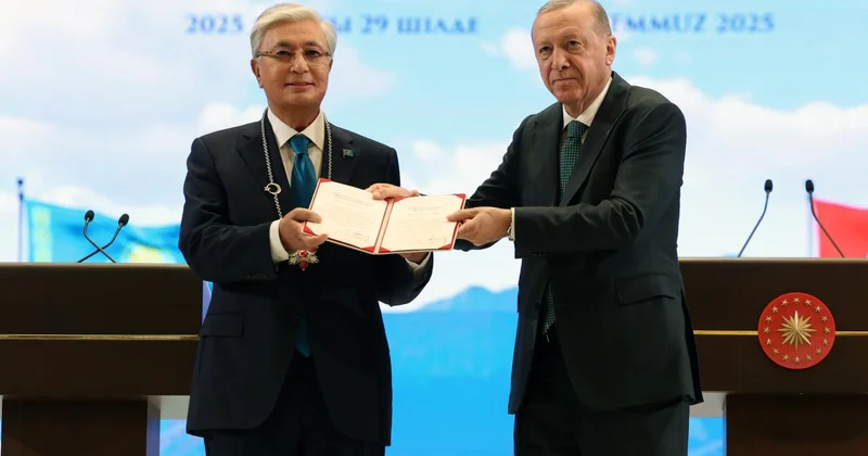 Kazakistan Cumhurbaşkanı Tokayev e Türkiye Cumhuriyeti Devlet Nişanı tevcih edildi
