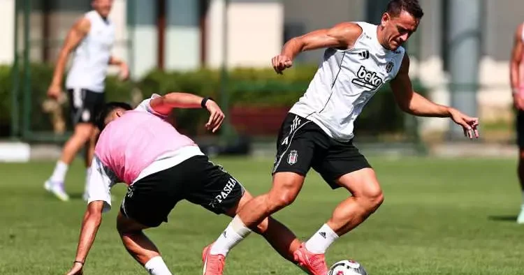 Beşiktaş ın en pahalı transferleri: İlk 10 da uçurum var