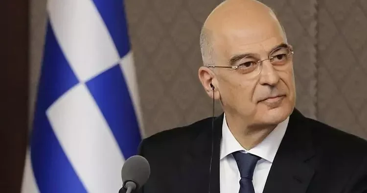 Yunanistan Savunma Bakanı Nikos Dendias endişeli! Büyük ve giderek artan bir tehdit