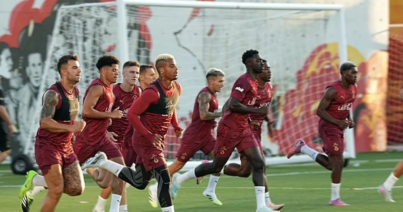 Galatasaray’da yeni sezon mesaisi sürüyor