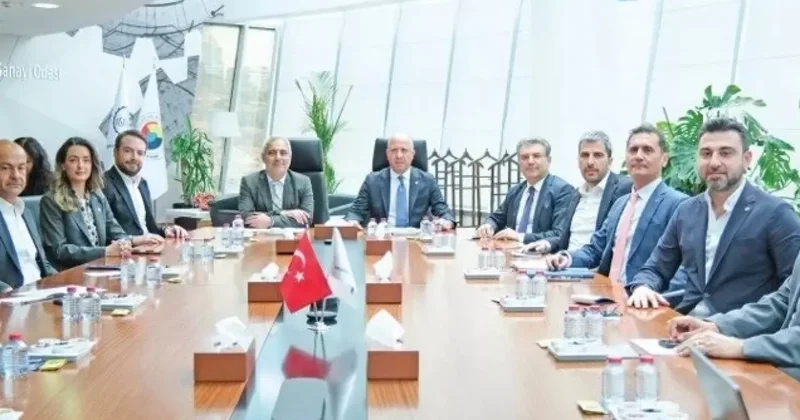 İş dünyası: Memur eşi yeşil pasaport alırken bize vize bile yok
