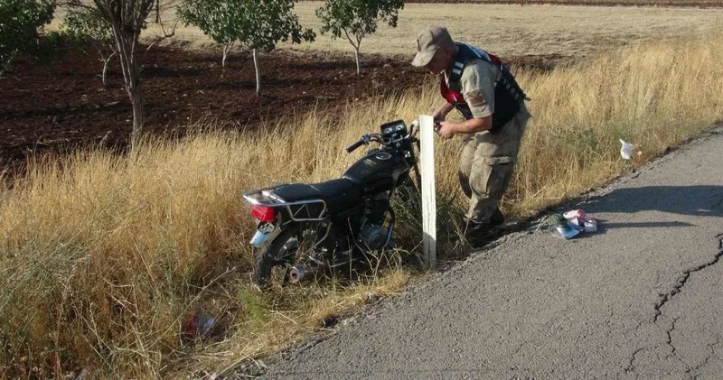 Çocuklarının canlarını hiçe saydı: Motosiklete 6 kişi bindiler