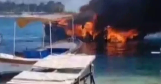 Urla’daki marinada çıkan yangın 5 tekneyi kül etti VİDEO İZLE