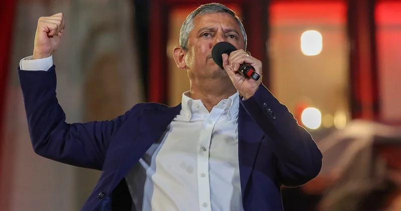 Restlerin en büyüğü geldi! Özel den Erdoğan a Hangi şart olursa olsun diyerek erken seçim çağrısı