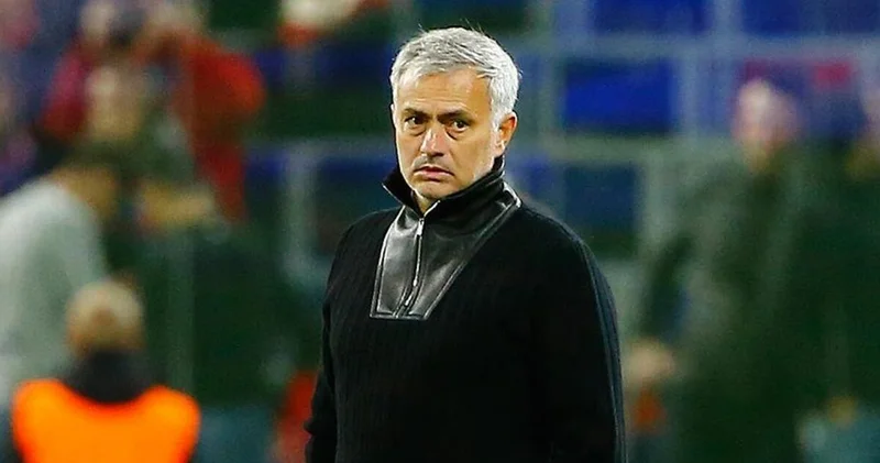 Fenerbahçe nin yeni teknik direktörü kim olacak, belli oldu mu, açıklandı mı, aday isimler kimler, Jose Mourinho nun yerine kimin gelecek?