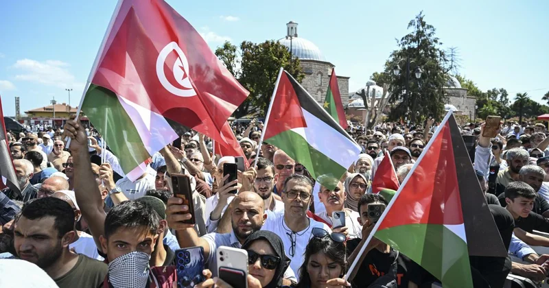 İslami ve İnsani Bir Sorumluluk: Gazze konferansı Ayasofya da sona erdi