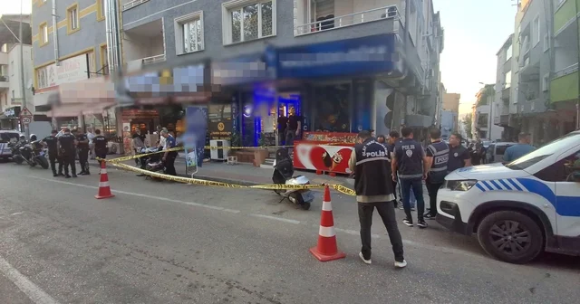 Husumetlilerinin silahlı saldırısına uğrayan 2 kişi yaralandı Bursa Haberleri