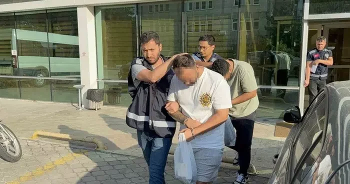 200’den fazla kişiyi 2 milyon TL dolandıran zanlılardan 2’si tutuklandı