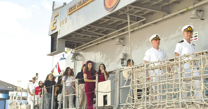 Donanmanın yıldızlarına büyük ilgi