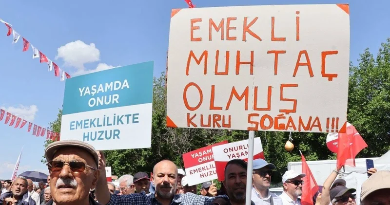 Emekli kirasını bile ödeyemezken bakın bakanlar ne kadar maaş alacak