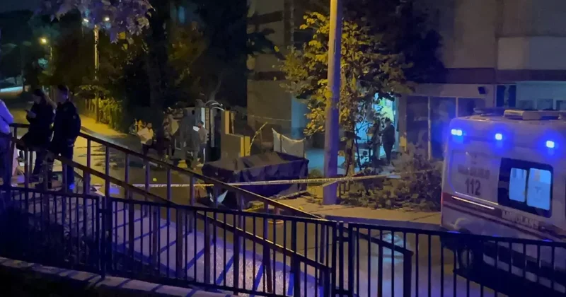 İzmir de Bıçaklı Kavga: Bir Ölü