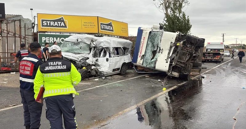 Tekirdağ2da feci kaza: 3 ölü, 9 yaralı Sözcü Gazetesi